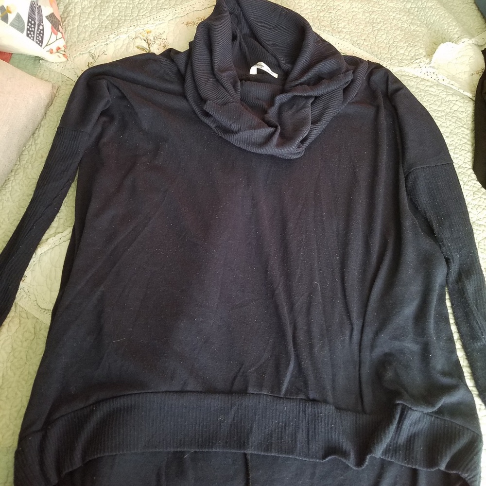 grey long sleeve